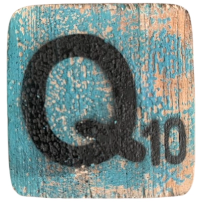 Houten Scrabble letter Q - Donkerblauw