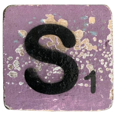 Houten Scrabble letter S - Donkerpaars