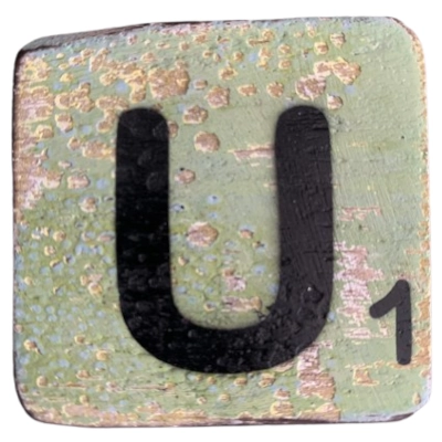 Houten Scrabble letter U - Lichtgroen