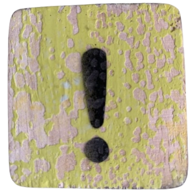 Houten Symbool Uitroepteken - Geel-Groen Houten Symbool Uitroepteken - Geel-Groen