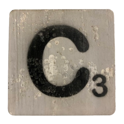 Houten Scrabble Letter C - Lichtgrijs - 10x10