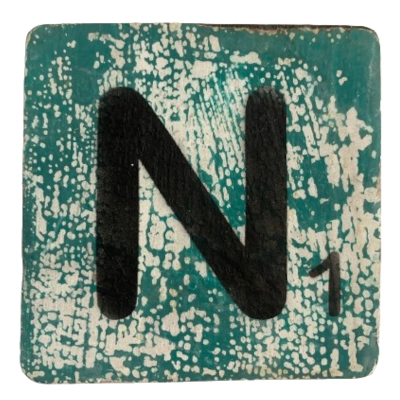 Houten Scrabble Letter N - Donkergroen - 10x10
