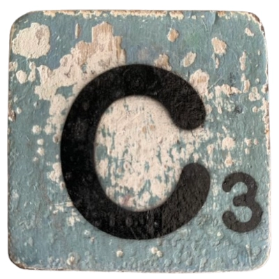 Houten Scrabble letter C - Groen-Blauw Houten Scrabble letter C - Groen-Blauw